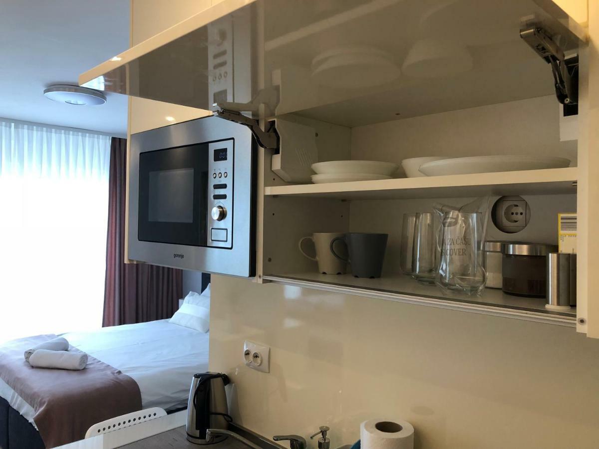 Penthouse “Sky 16” Studio Apartment ザグレブ エクステリア 写真