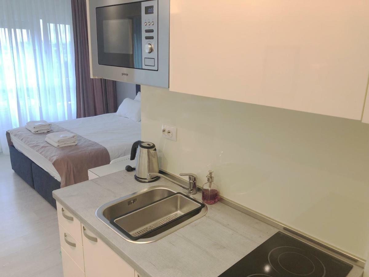 Penthouse “Sky 16” Studio Apartment ザグレブ エクステリア 写真